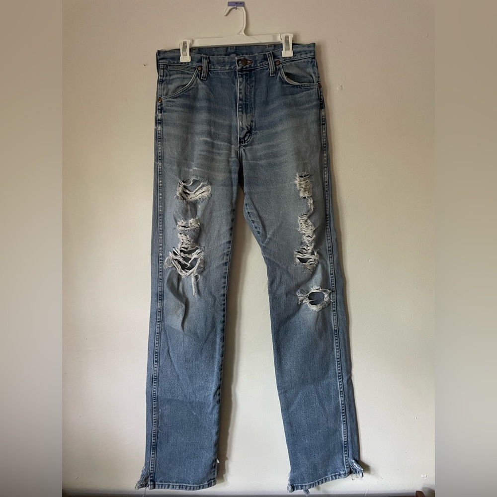 Vintage Distressed Wrangler Jeans Light Wash